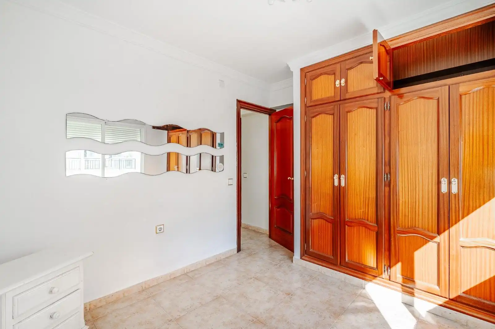 Schlafzimmer von Wohnungen zum Verkauf in Estepona mit Möbliert