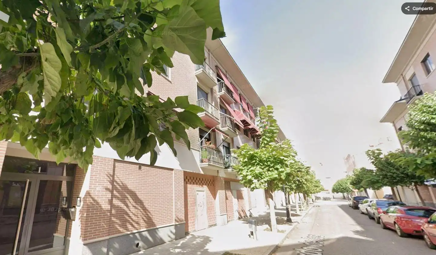 Vista exterior de Piso en venta en Laguna de Duero con Balcón
