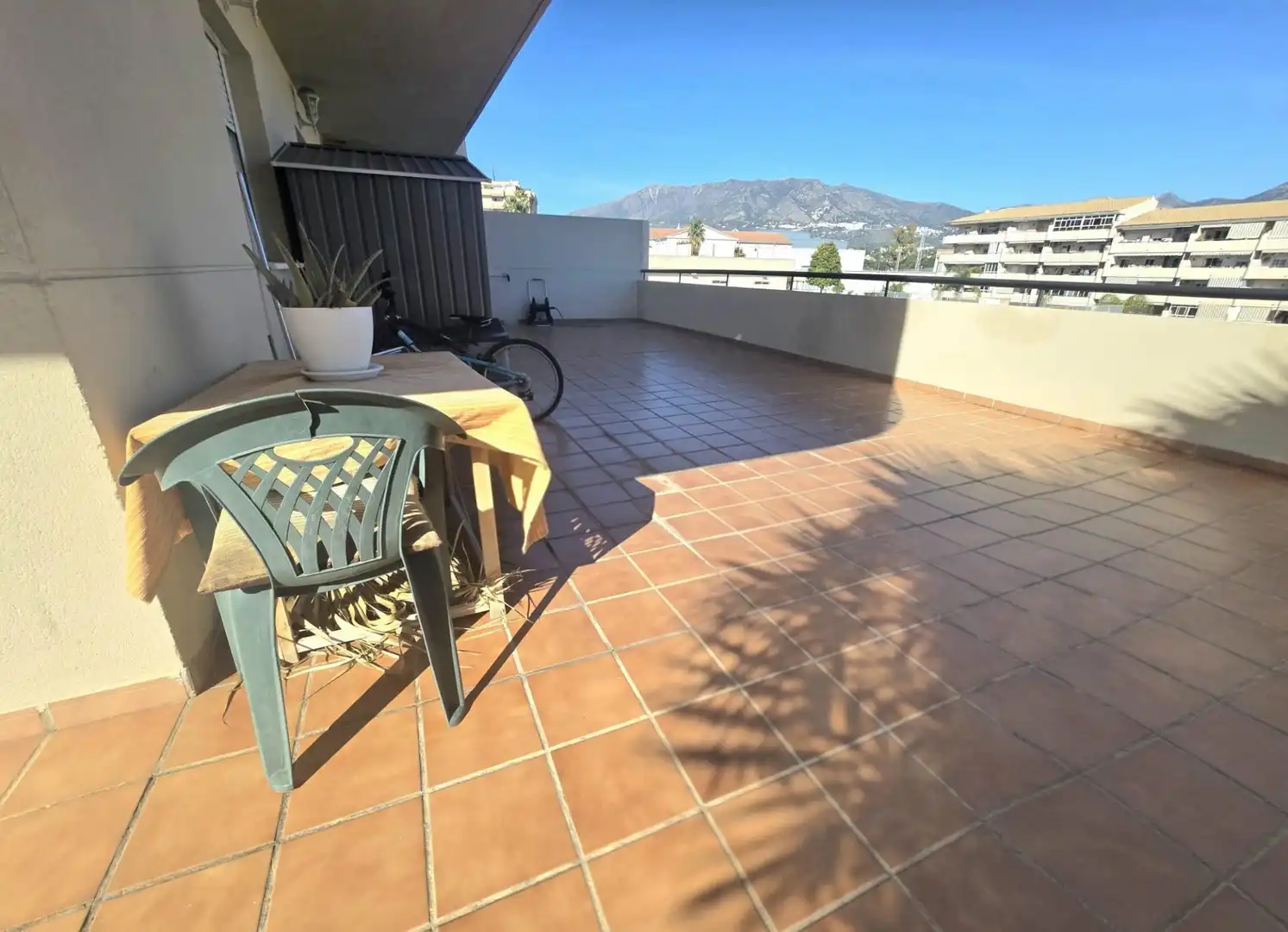 Terrassa de Pis en venda en Mijas amb Aire condicionat, Jardí privat i Terrassa