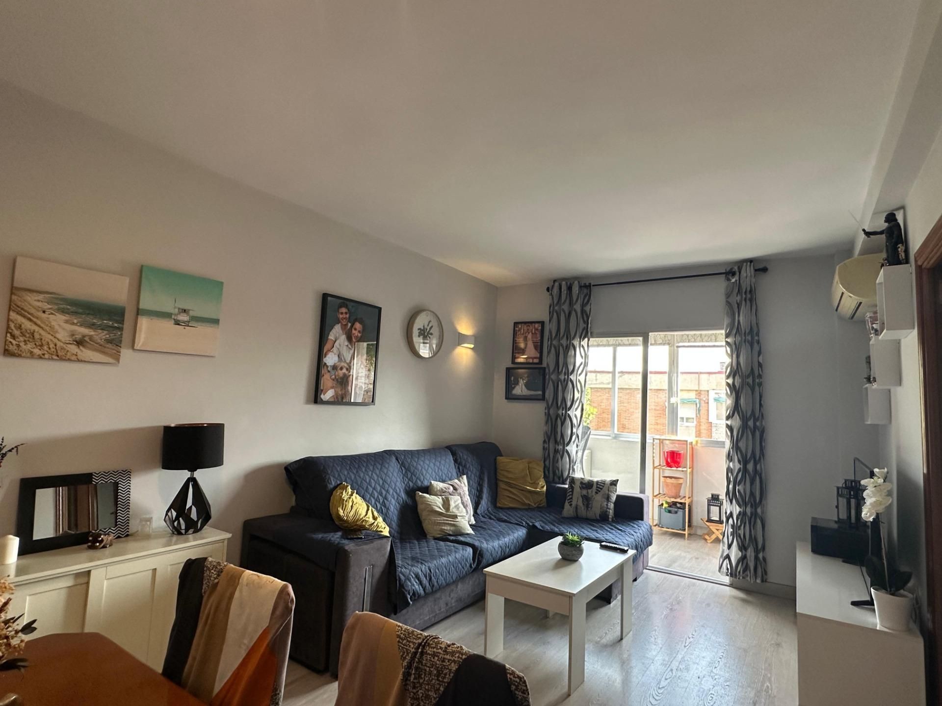 Living room of Flat for sale in Leganés  with Air Conditioner, Heating and Terrace