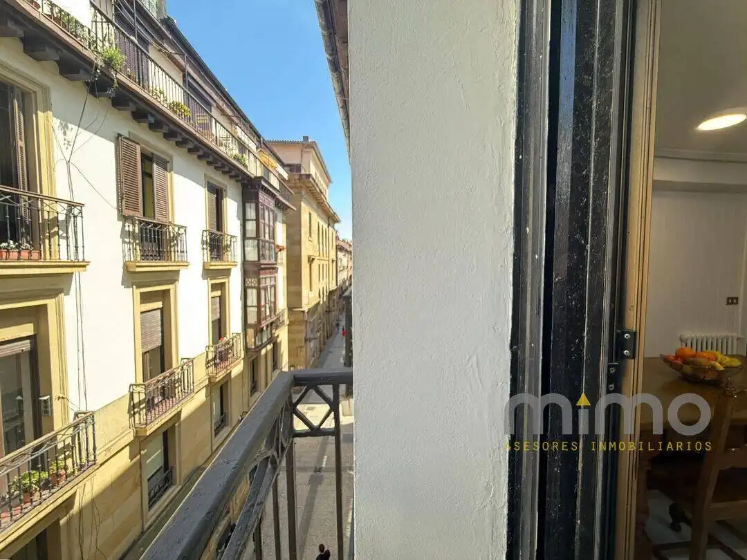 Terraza de Piso en venta en Donostia - San Sebastián  con Calefacción, Trastero y Balcón