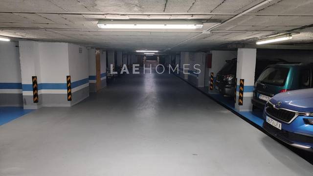 Garaje en Venta en Santa Catalina