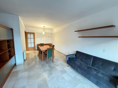 Flat to rent in Girona Capital  with Air Conditioner and Balcony