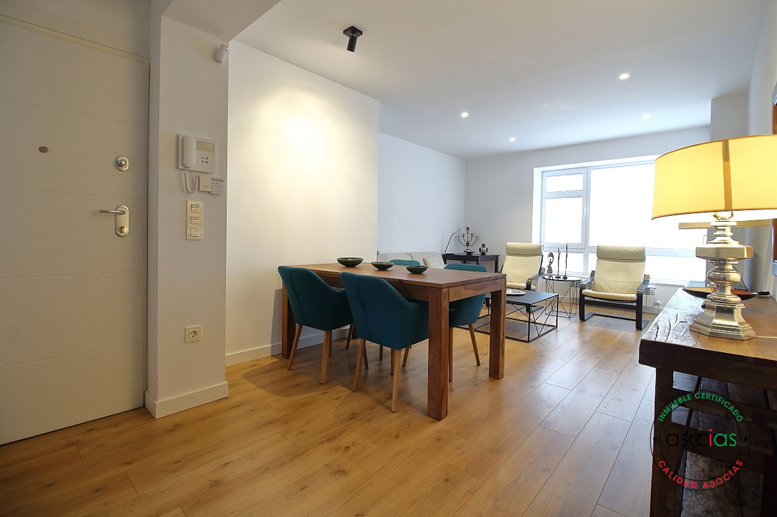 Comedor de Piso en venta en Gijón  con Calefacción, Parquet y Terraza
