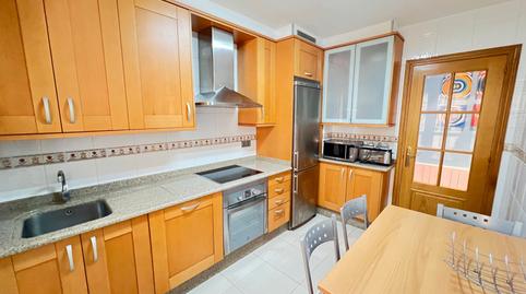 Foto 2 de Pis de lloguer a Rúa Capela, Arteixo pueblo, A Coruña