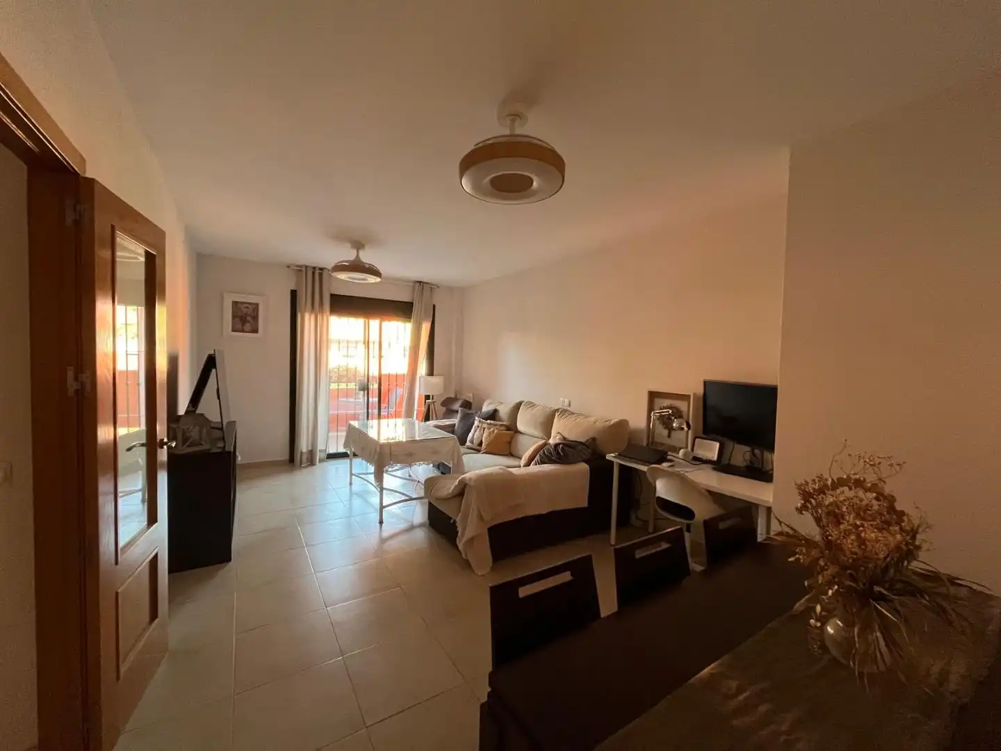 Living room of Attic for sale in Vélez-Málaga  with Air Conditioner, Terrace and Balcony