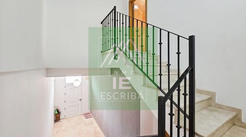 Foto 3 de Casa adosada en venta en Llombai, Valencia