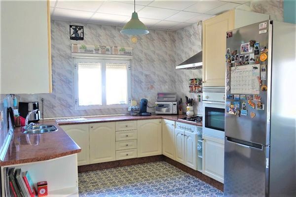 Küche von Country house zum verkauf in Trigueros mit Schwimmbad