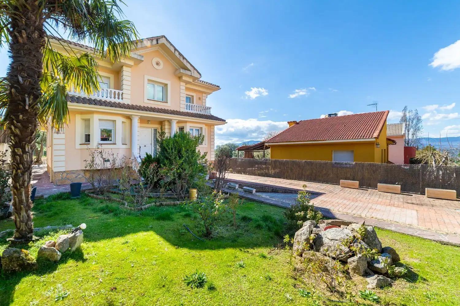 Casa o xalet en venda a Calle de la Perdiz, 252, Fontenebro - Altavista