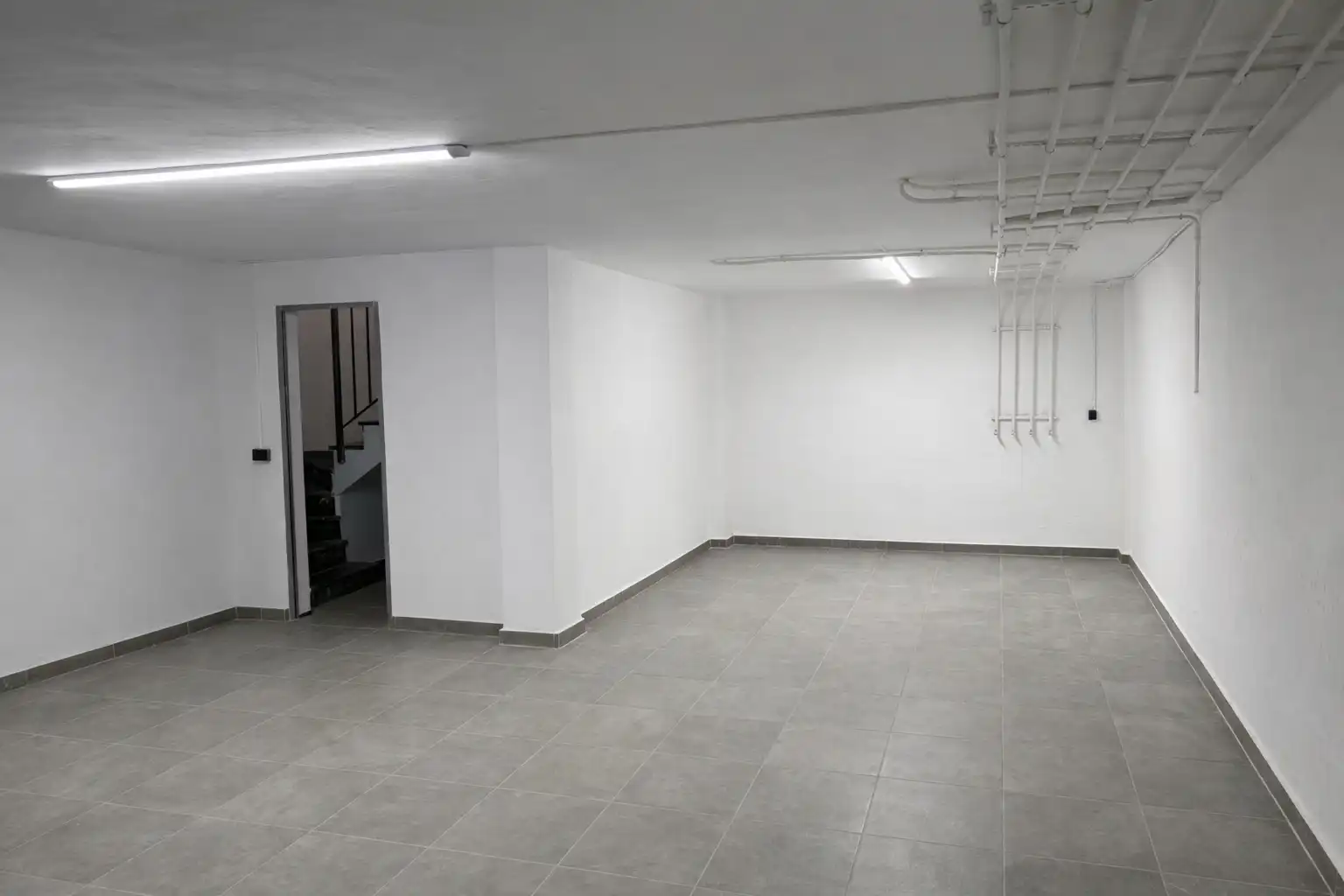 Casa adosada en venta en Chiva con Aire acondicionado, Terraza y Amueblado