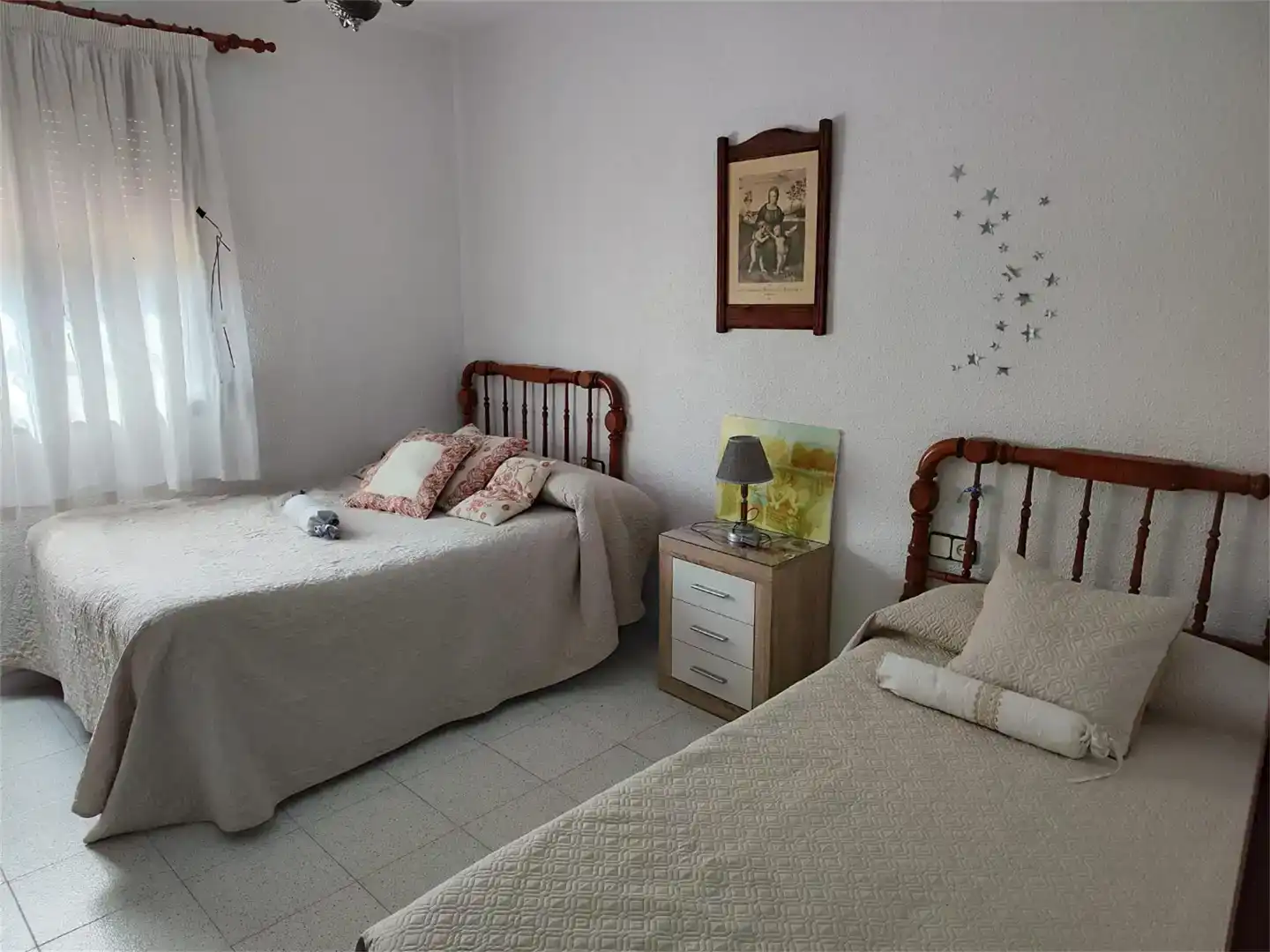 Dormitori de Casa o xalet en venda en Linares amb Aire condicionat i Piscina