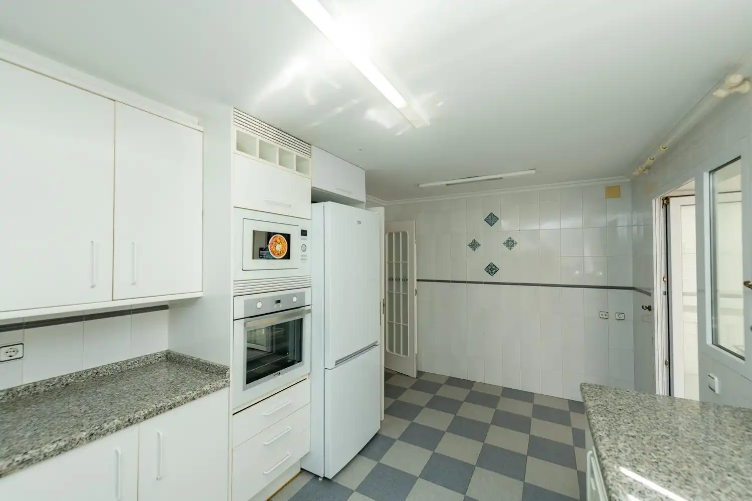 Küche von Wohnung zur Miete in Alicante / Alacant mit Klimaanlage