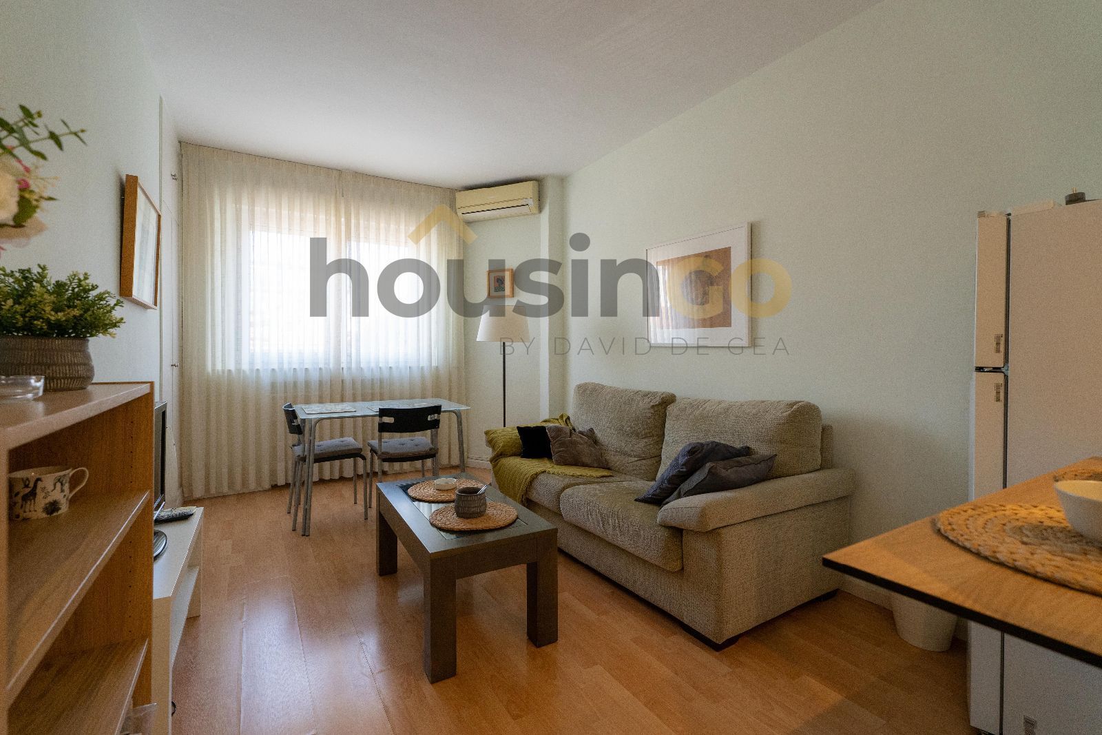 Sala d'estar de Pis de lloguer en  Madrid Capital amb Aire condicionat, Calefacció i Traster