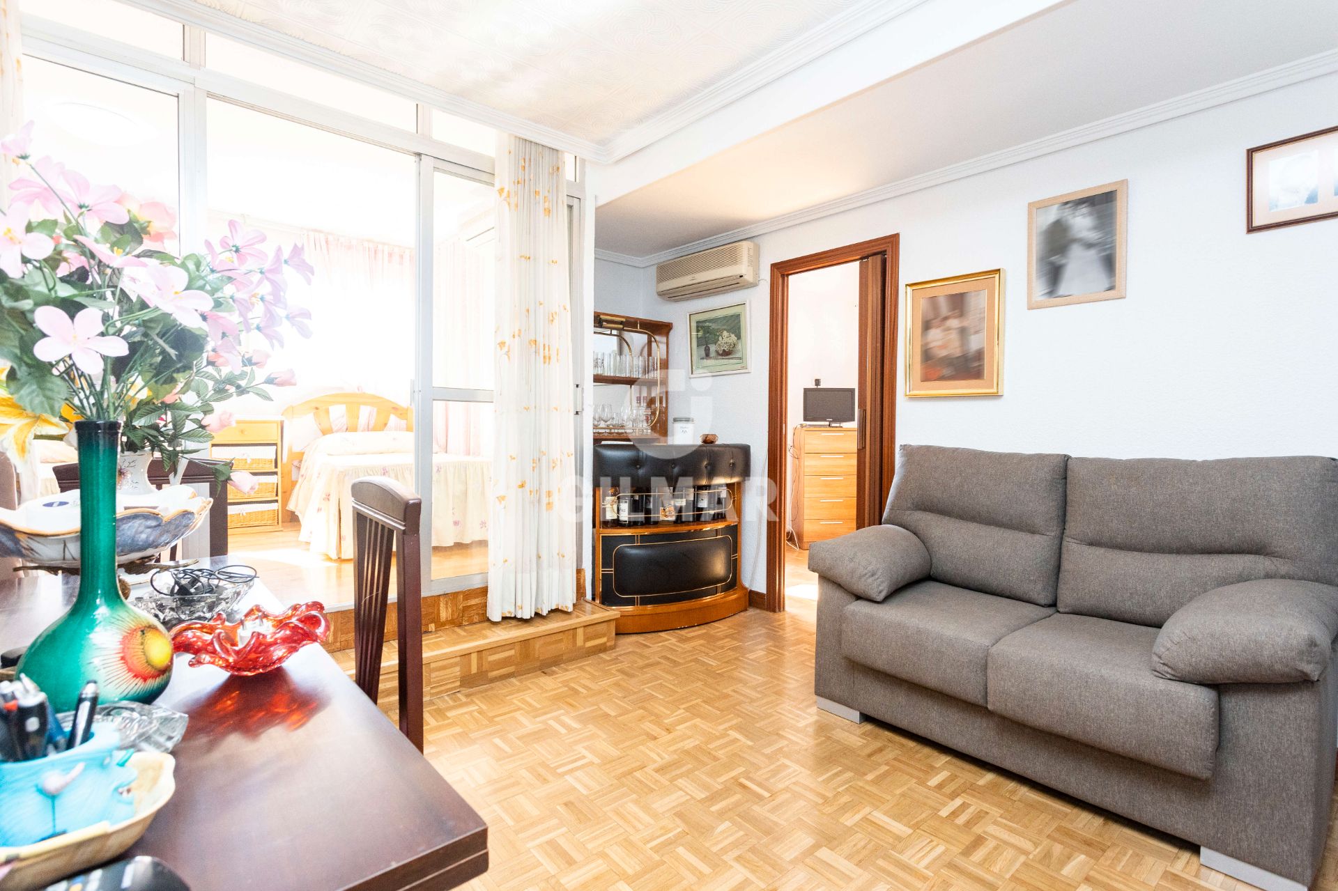 Sala d'estar de Pis en venda en  Madrid Capital amb Aire condicionat, Calefacció i Terrassa