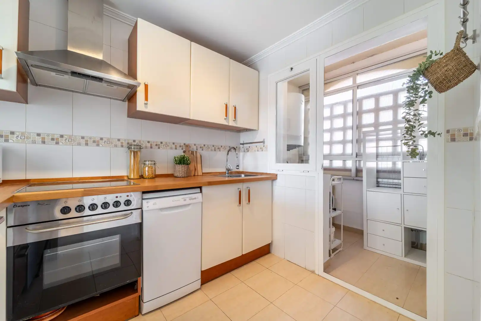 Cuina de Apartament en venda en Mijas amb Aire condicionat, Calefacció i Terrassa