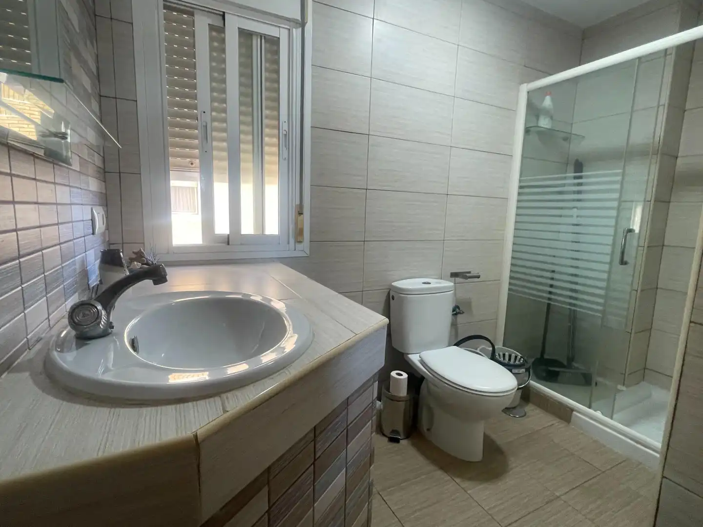 Baño de Piso en venta en El Puerto de Santa María con Aire acondicionado, Terraza y Balcón