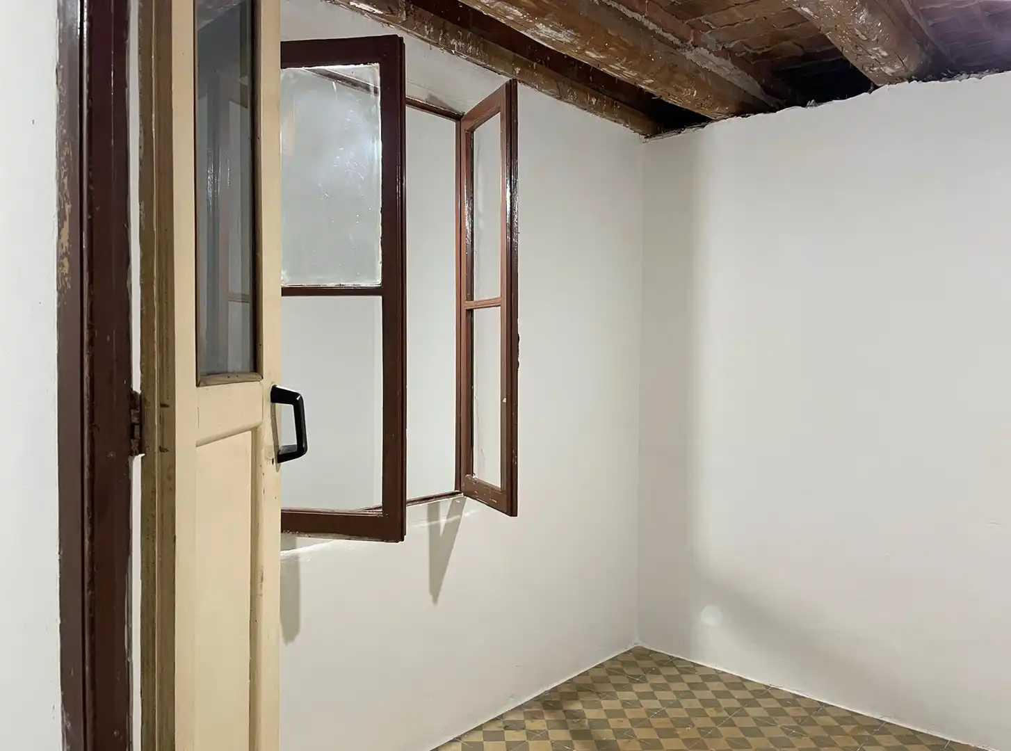 Habitación de Piso en venta en Sabadell con Balcón
