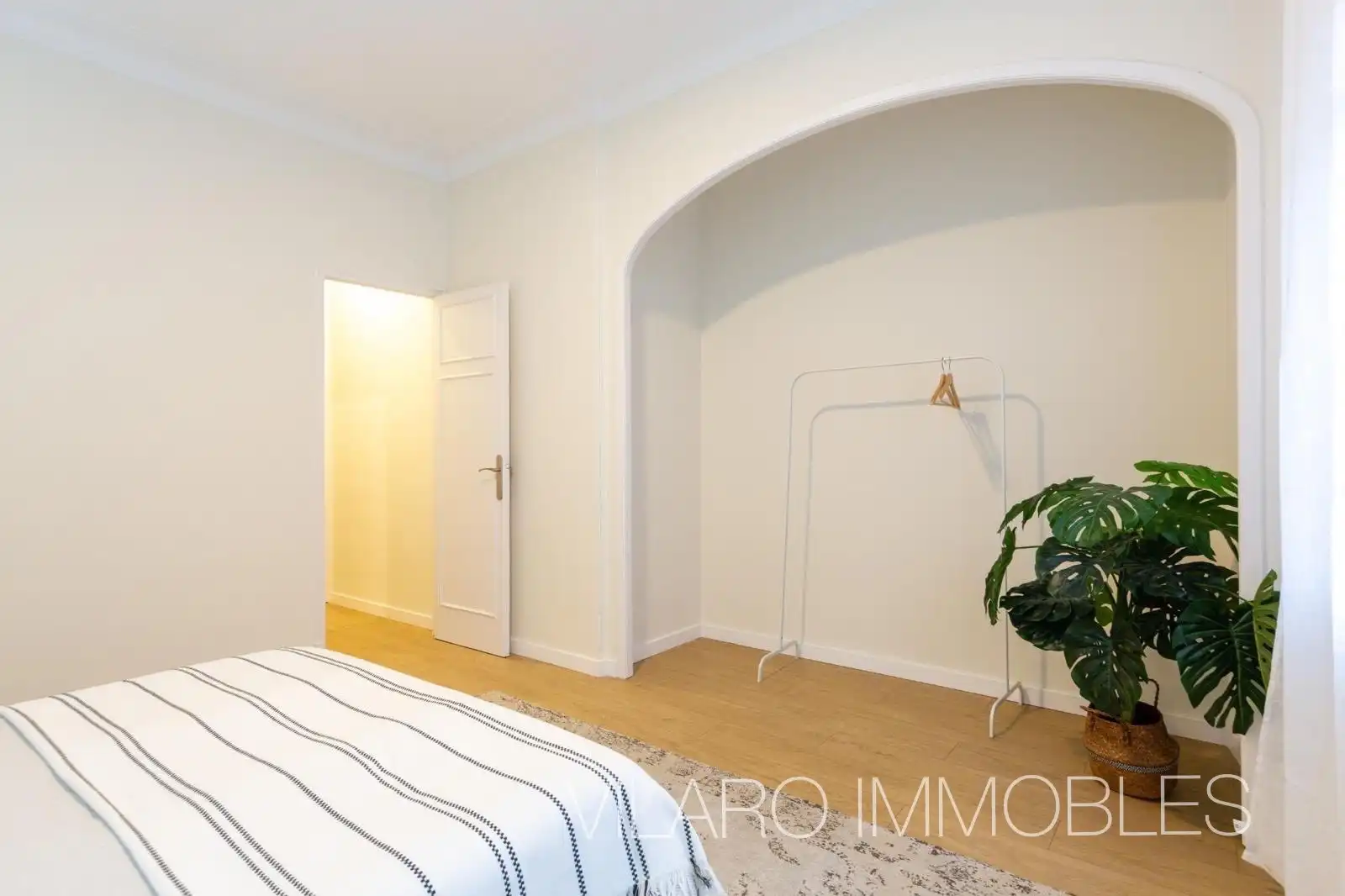 Dormitori de Casa adosada en venda en Terrassa amb Calefacció, Parquet i Terrassa