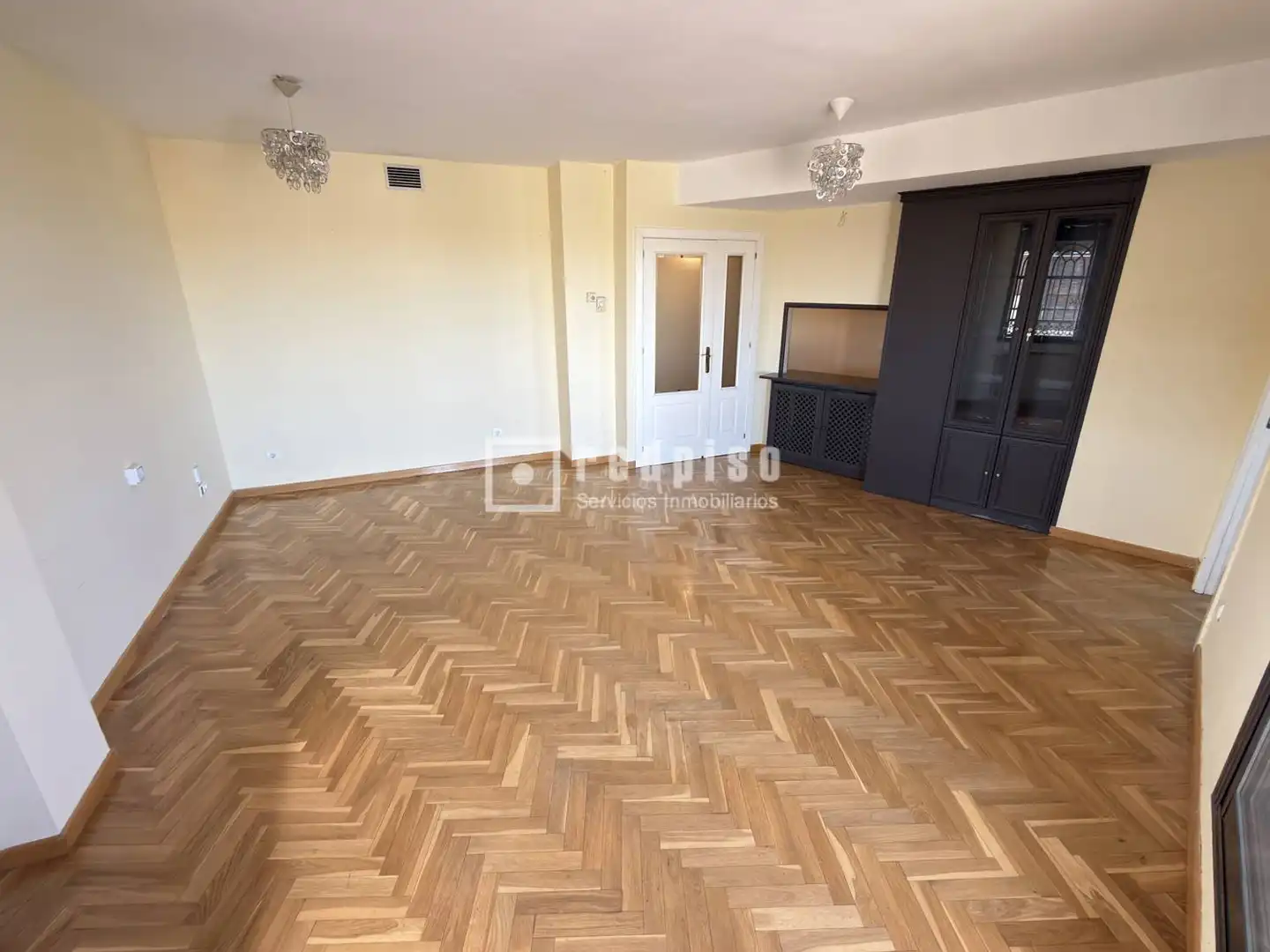 Sala de estar de Ático en venta en Madrid con Aire acondicionado, Calefacción y Parquet