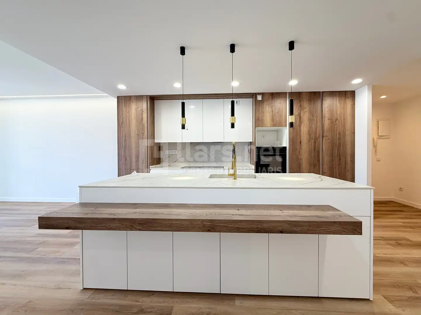 Küche von Wohnung zum Verkauf in Vilanova i la Geltrú mit Klimaanlage, Parkett und Terrasse