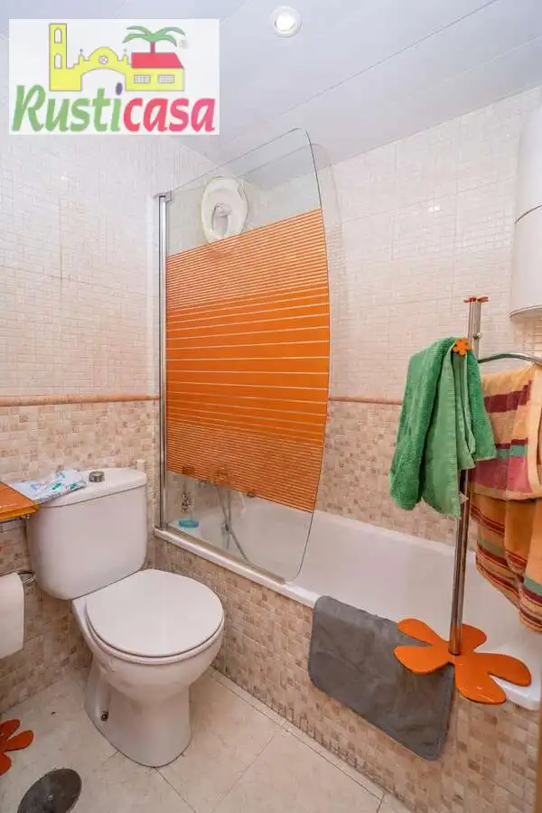 Baño de Piso en venta en Linares con Aire acondicionado, Calefacción y Amueblado