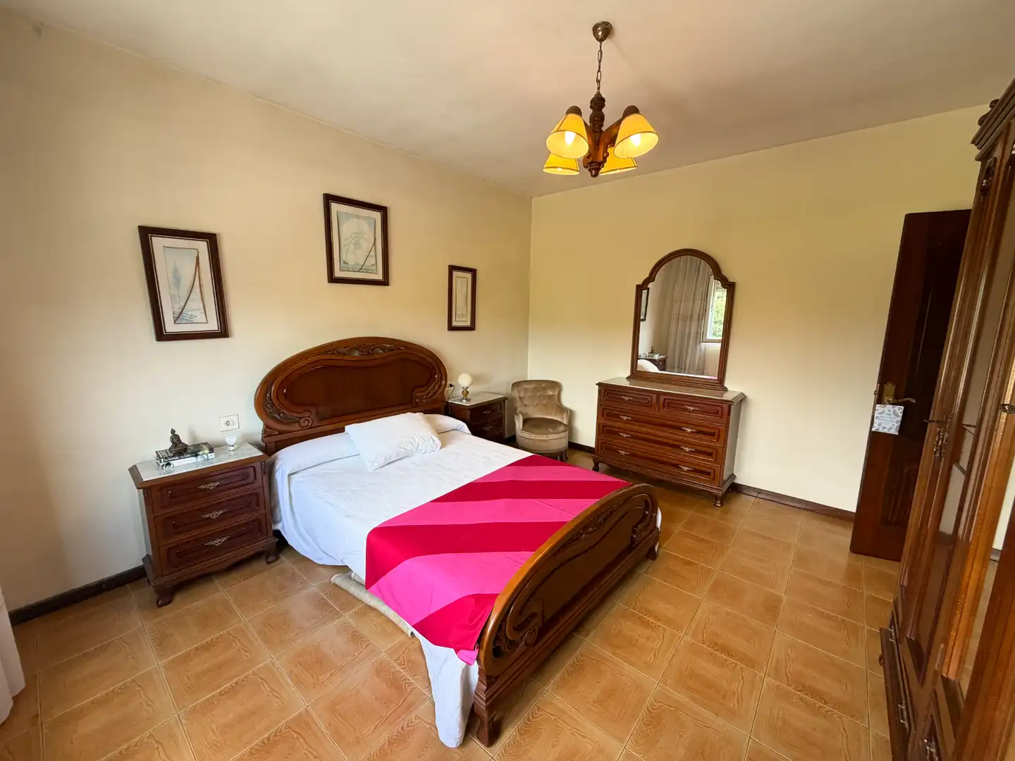 Bedroom of Houses for sale in Rianxo  with Heating, Private garden and Furnished