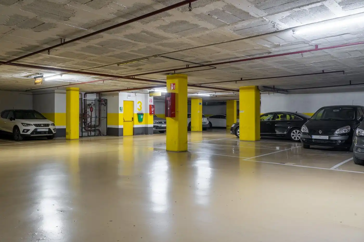 Parkplatz von Garage zur Miete in Barcelona