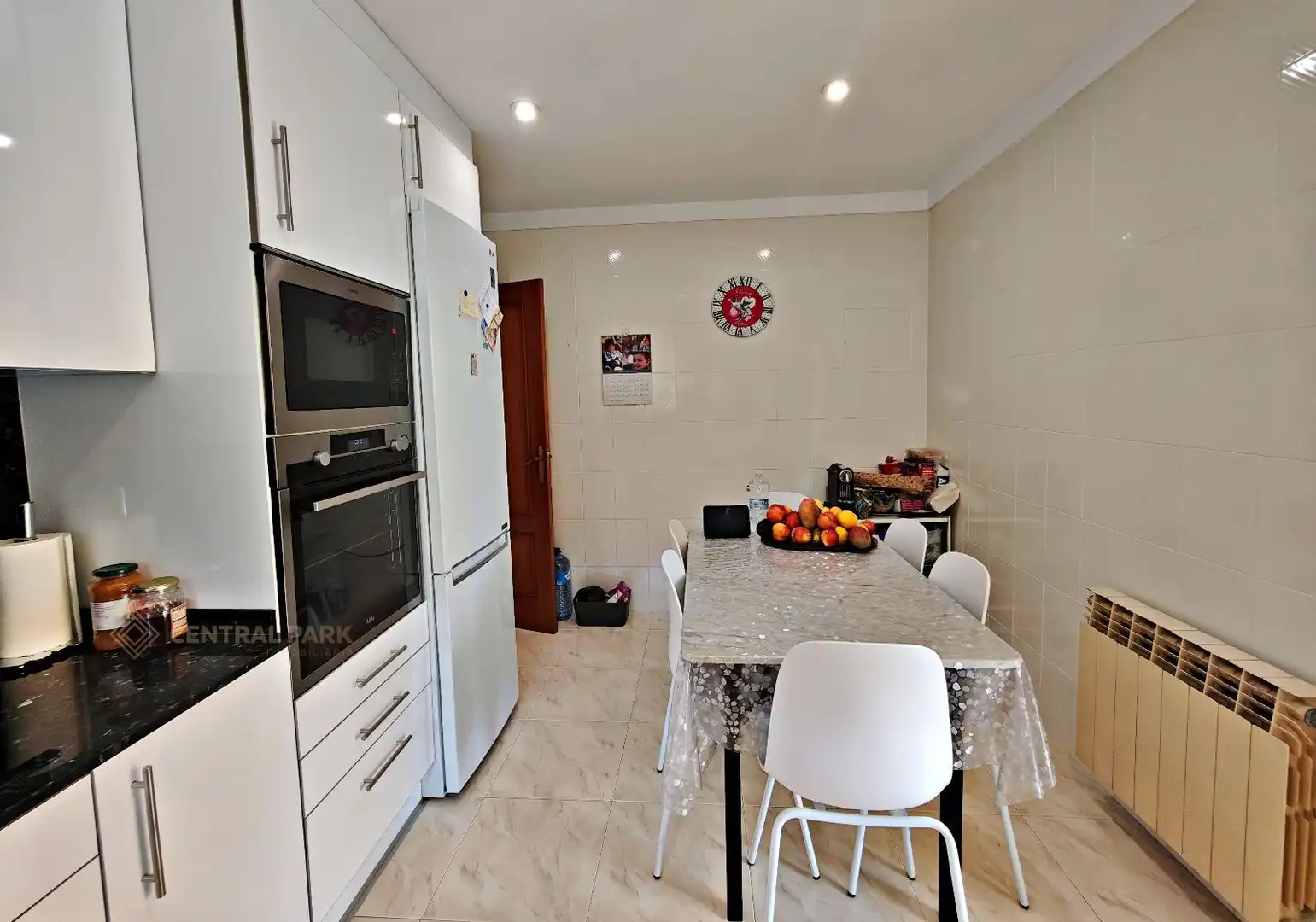 Casa a schiera con terrazza in vendita a Santiago Rusiñol, imagen 21
