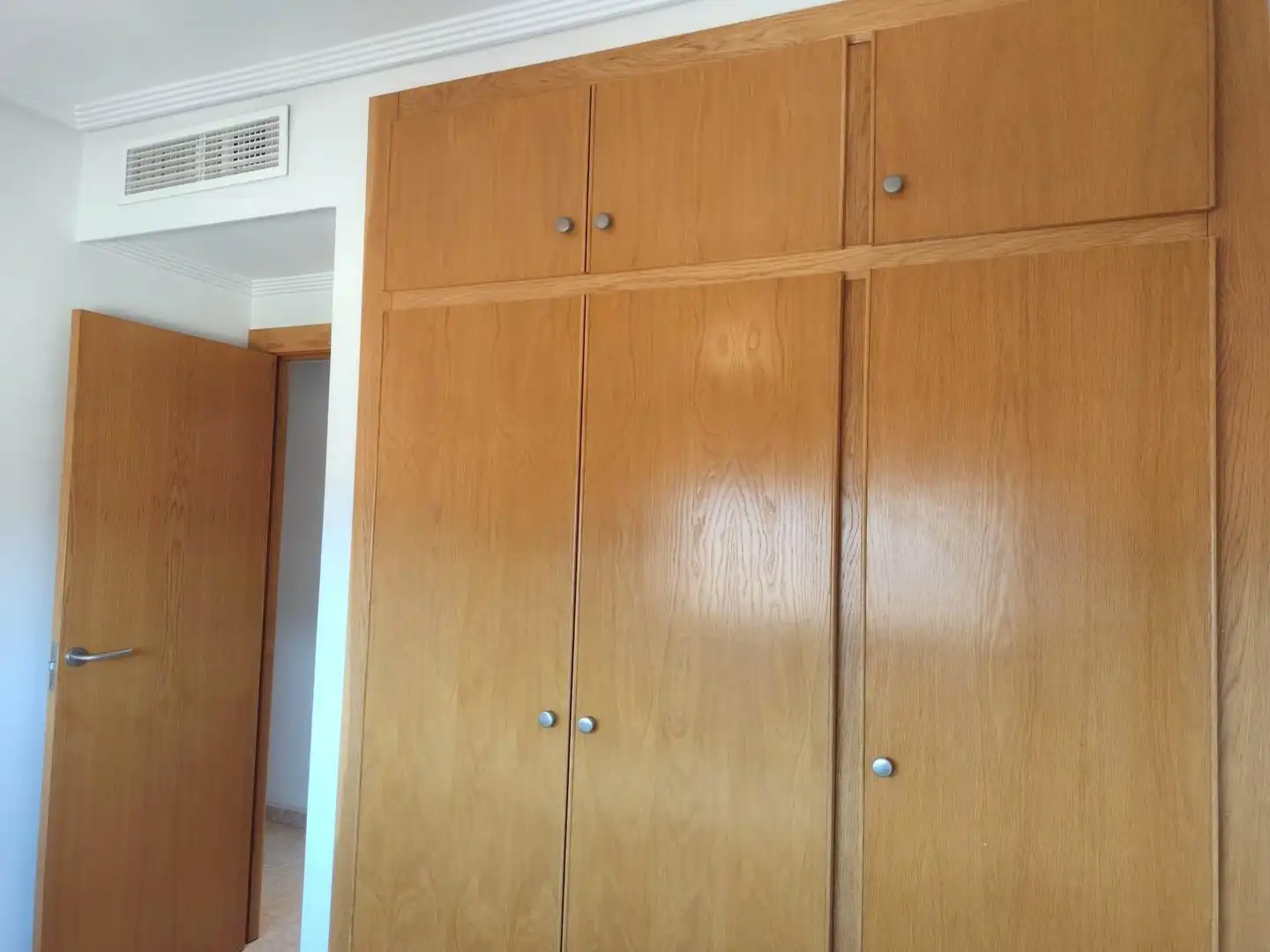 Habitación de Piso de alquiler en Murcia con Aire acondicionado, Trastero y Amueblado