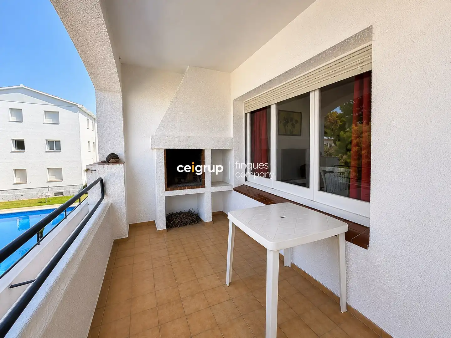 Terraza de Planta baja en venta en Llançà con Terraza, Trastero y Piscina