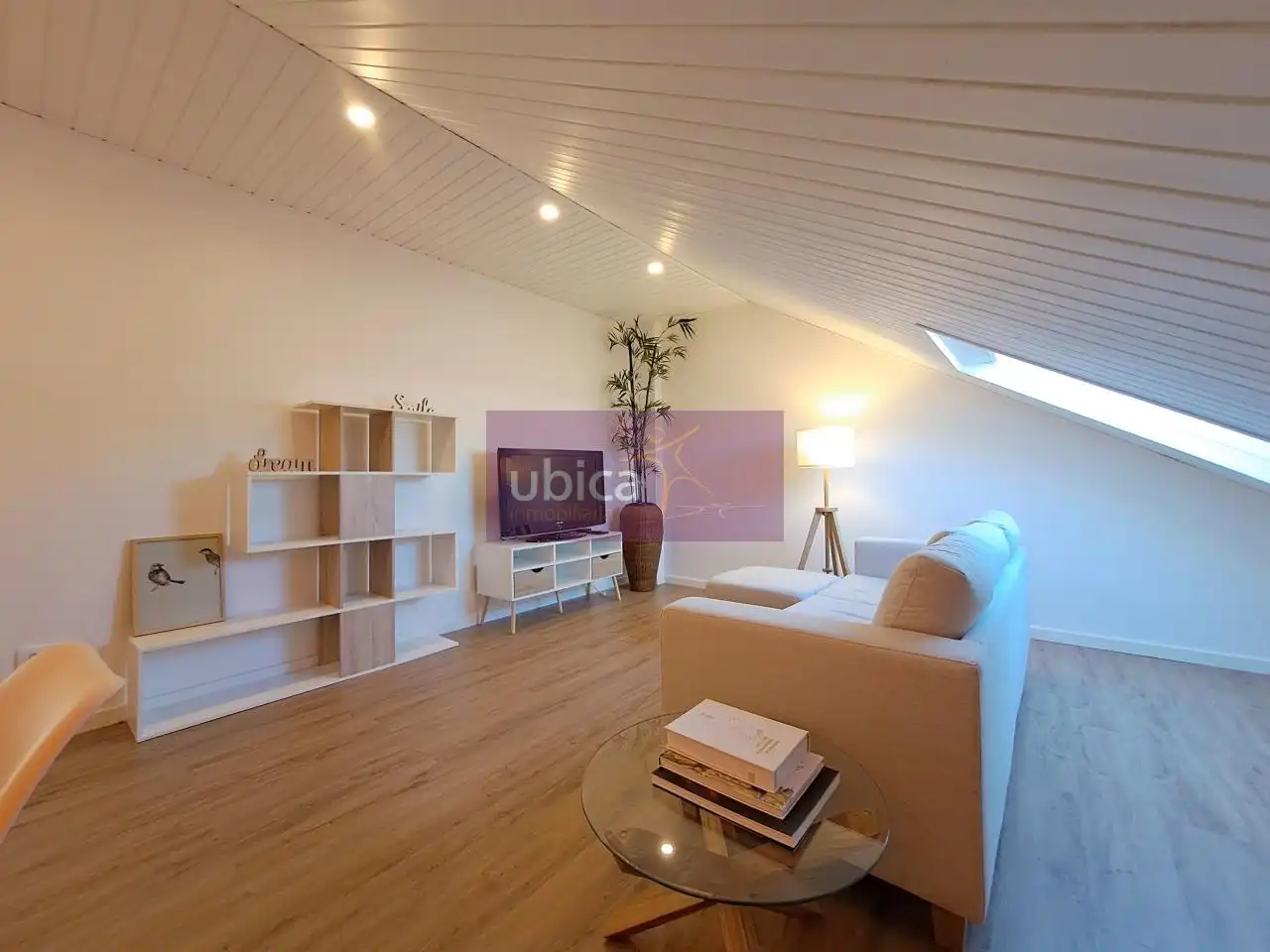 Wohnzimmer von Wohnung zum Verkauf in Tomiño mit Heizung und Möbliert