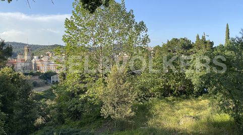 Terreno con tranquilidad y vistas al centro