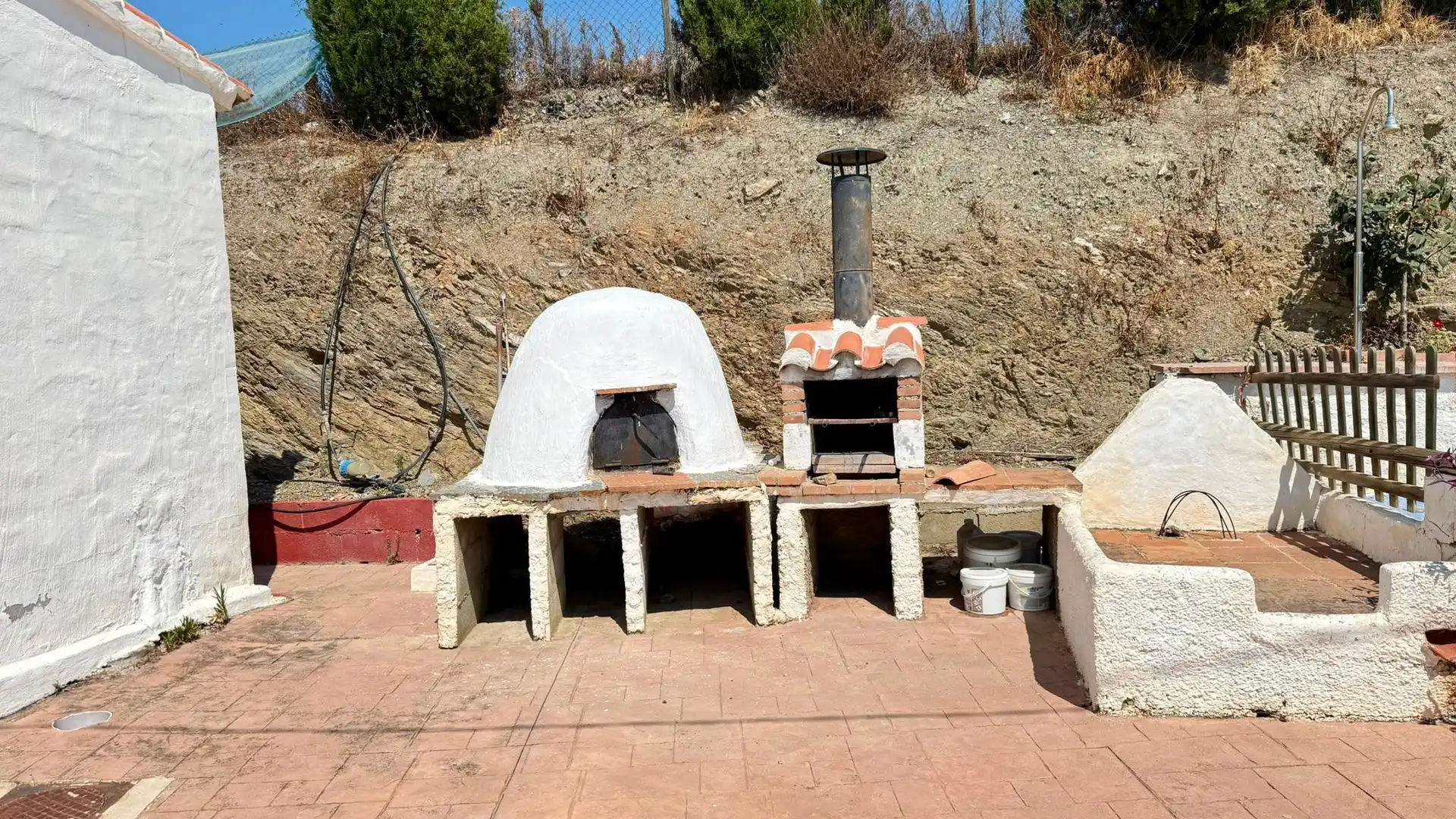 Casa o xalet en venda en Sedella amb Aire condicionat, Jardí privat i Terrassa