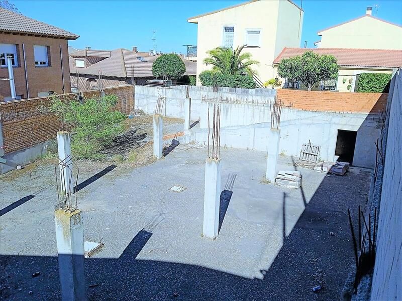 Flat for sale in FUENTE VIEJA, Iriépal - Taracena - Valdenoches