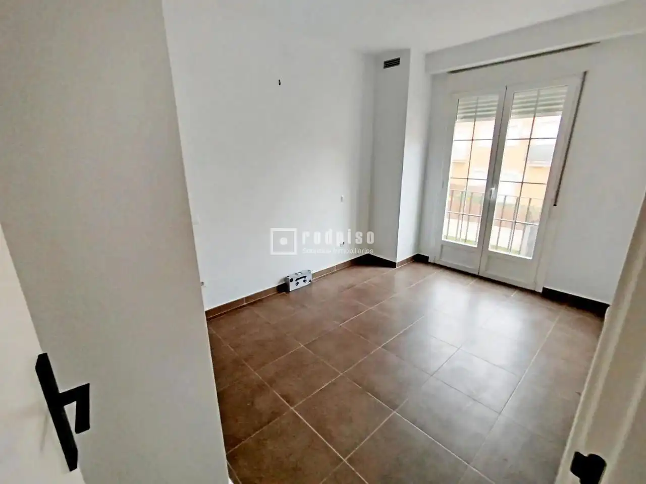 Dormitori de Casa o xalet en venda en Cadalso de los Vidrios amb Calefacció, Jardí privat i Terrassa