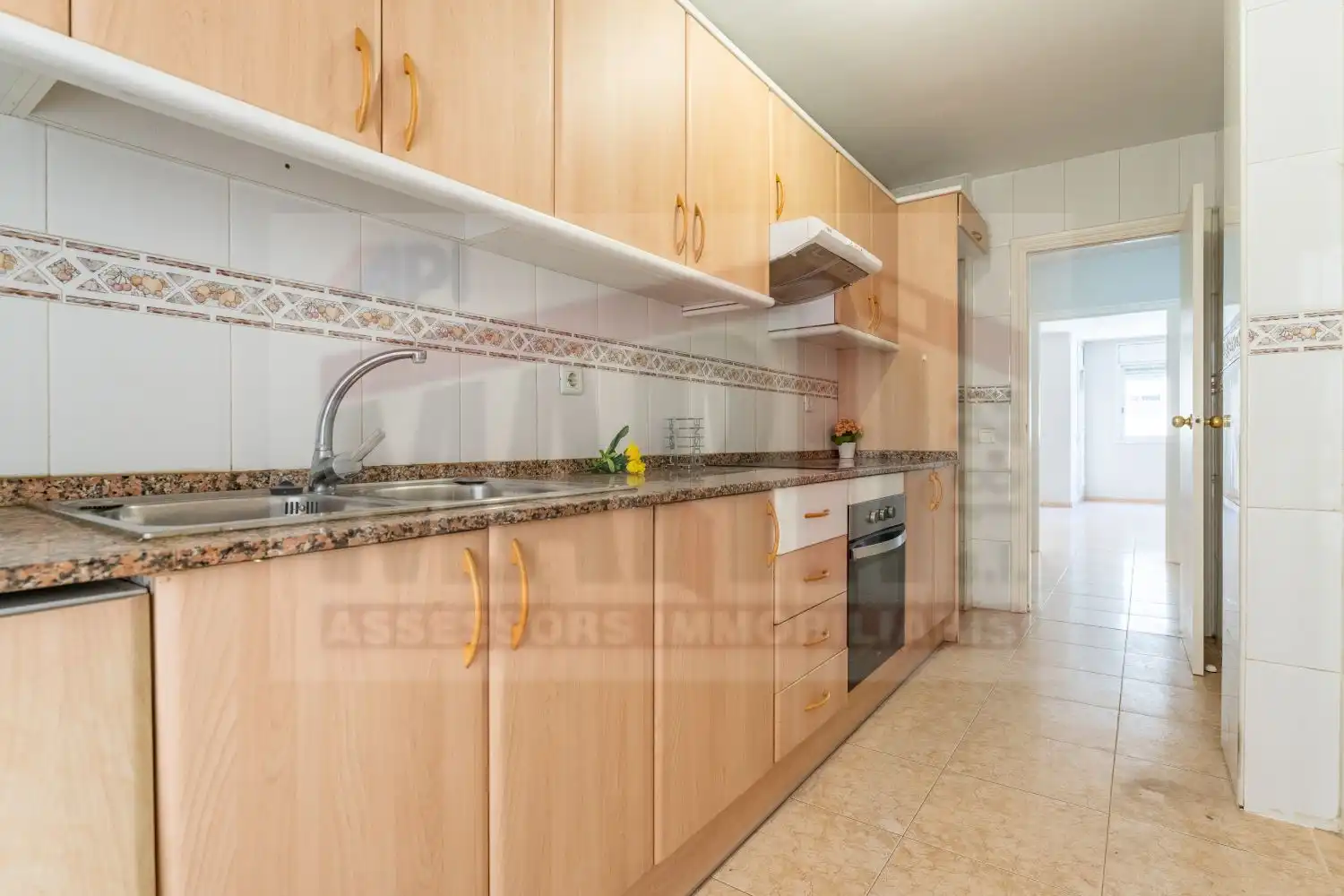 Cuina de Pis en venda en Reus amb Calefacció, Terrassa i Balcó