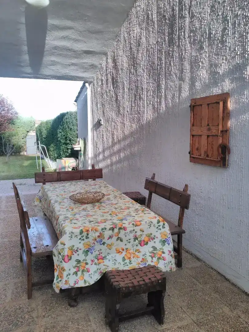 Terrassa de Casa o xalet en venda en Valdecaballeros amb Aire condicionat i Piscina
