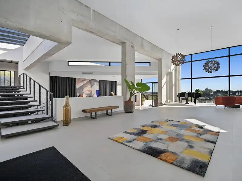 Villa mit Pool zum Verkauf in El Paraíso, imagen 4