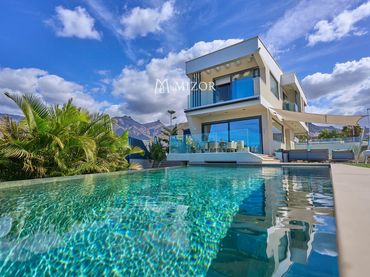 Villa avec piscine à vendre à almendro