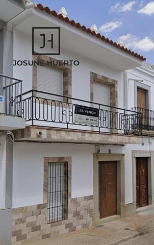 Casa-chalet en Venta en Monterrubio de la Serena