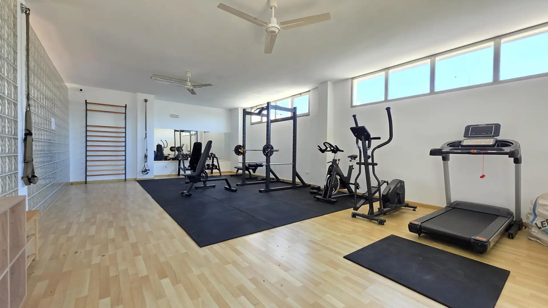 Piso en venta en Gandia con Balcón y Piscina comunitaria