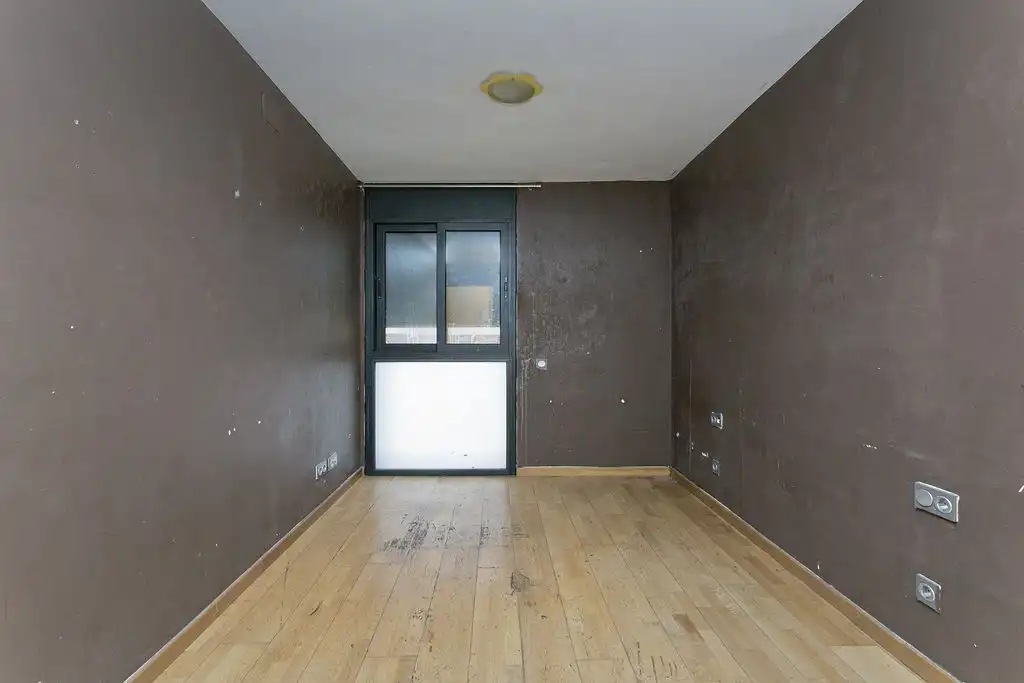 Habitación de Casa o chalet en venta en Cornellà de Llobregat con Aire acondicionado