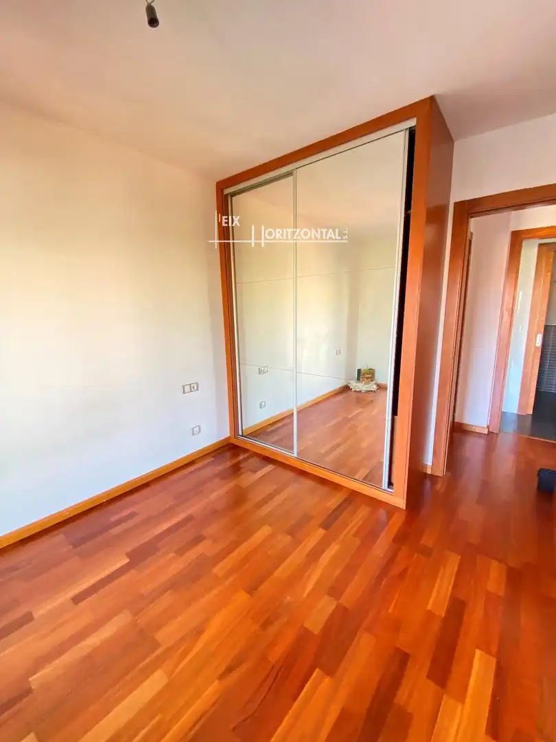 Bedroom of Attic for rent in Sabadell  with Air Conditioner, Heating and Terrace