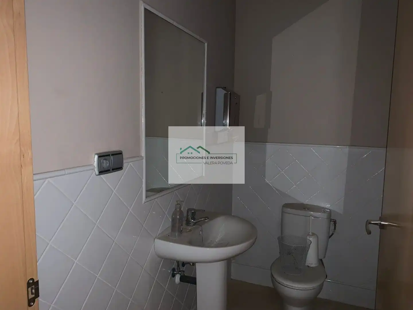 Local comercial de lloguer a Calle Cervantes 2, imagen 4