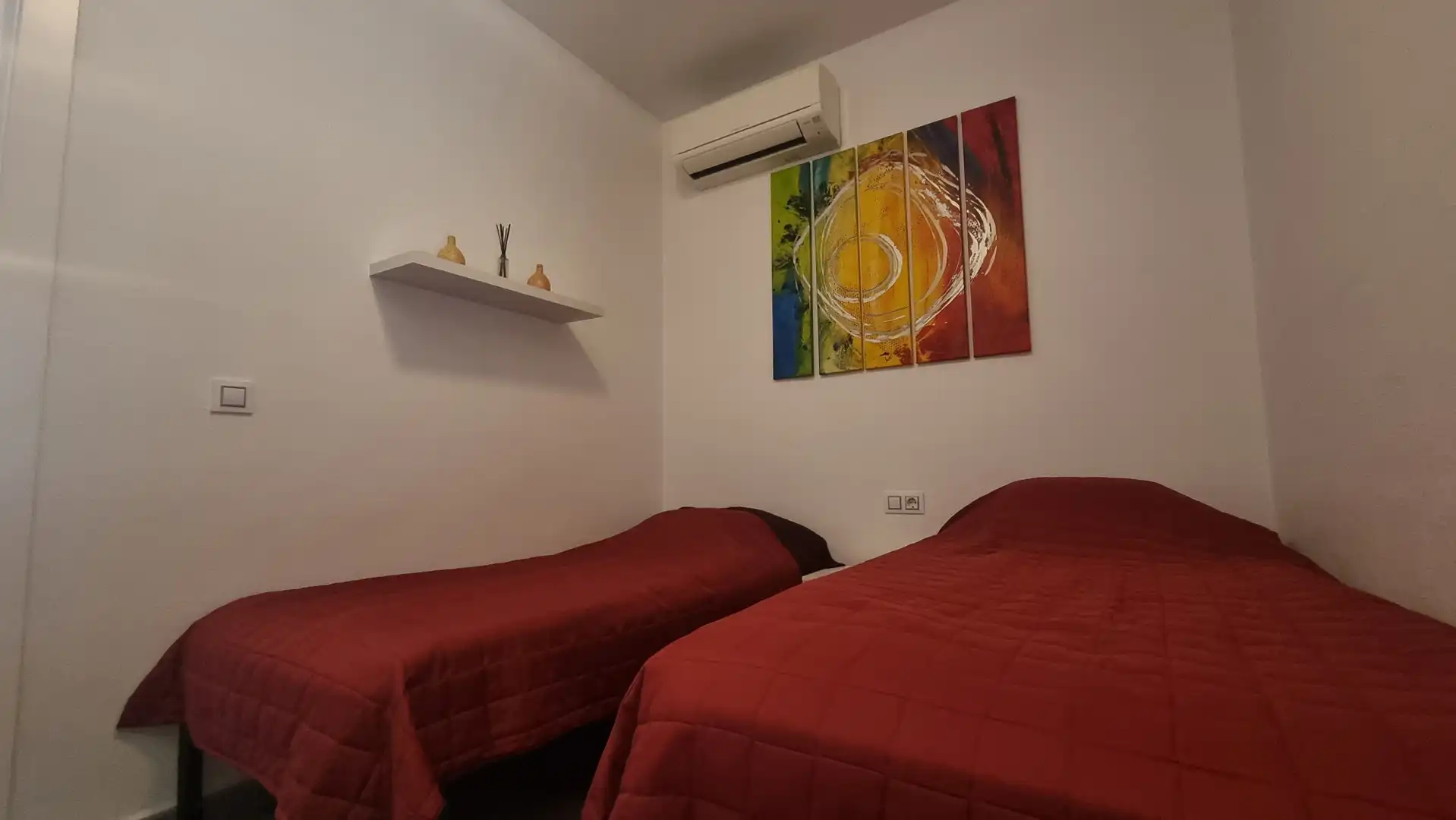Dormitori de Casa o xalet en venda en Rojales amb Aire condicionat, Jardí privat i Terrassa