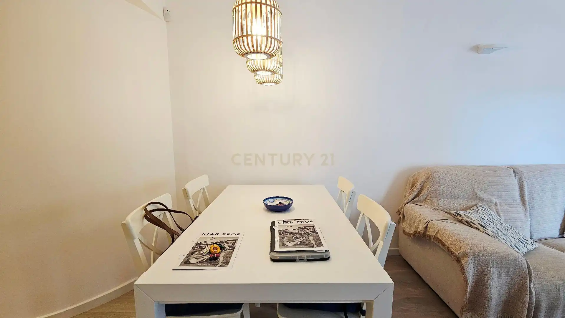 Menjador de Apartament en venda en Llançà amb Aire condicionat, Piscina i Forn