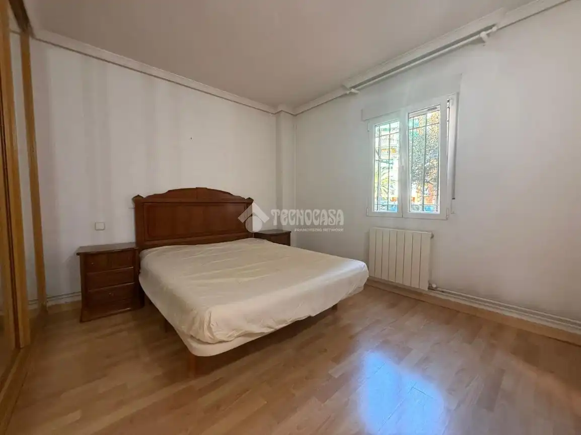 Bedroom of Flat for sale in Alcalá de Henares  with Heating