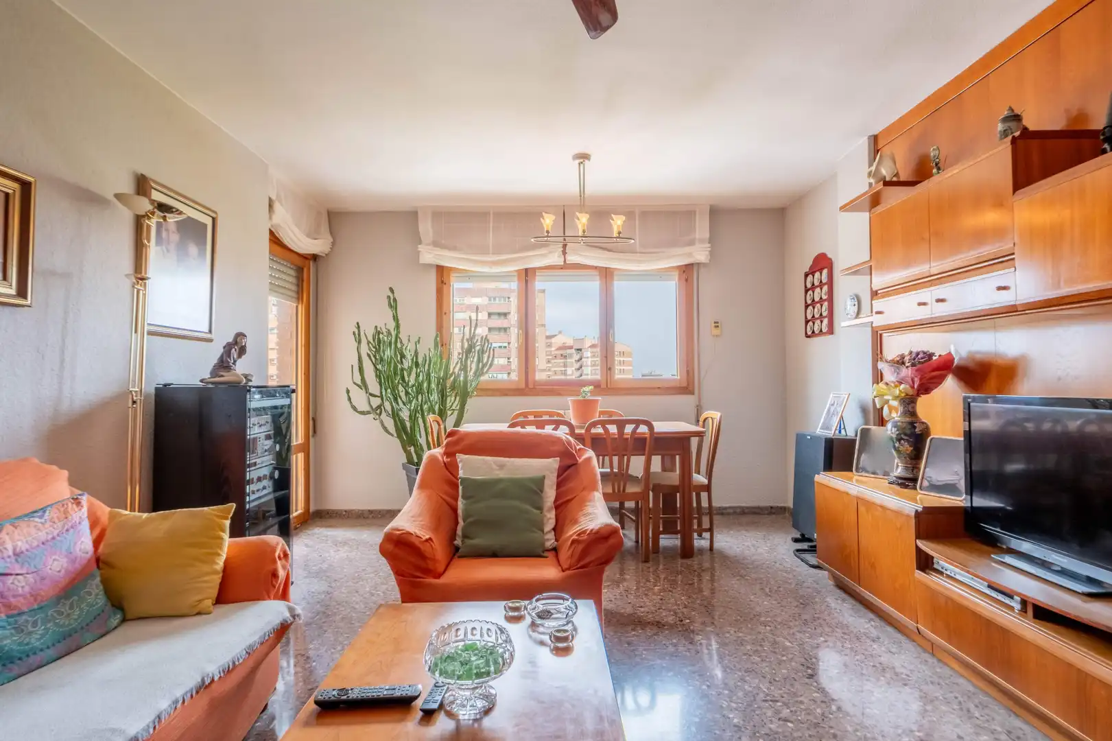 Piso con ascensor en venta en Vía HISPANIDAD 56, imagen 4