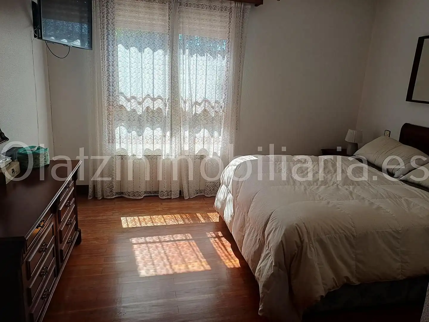 Bedroom of Houses for sale in Valle de Mena  with Heating, Terrace and Storage room