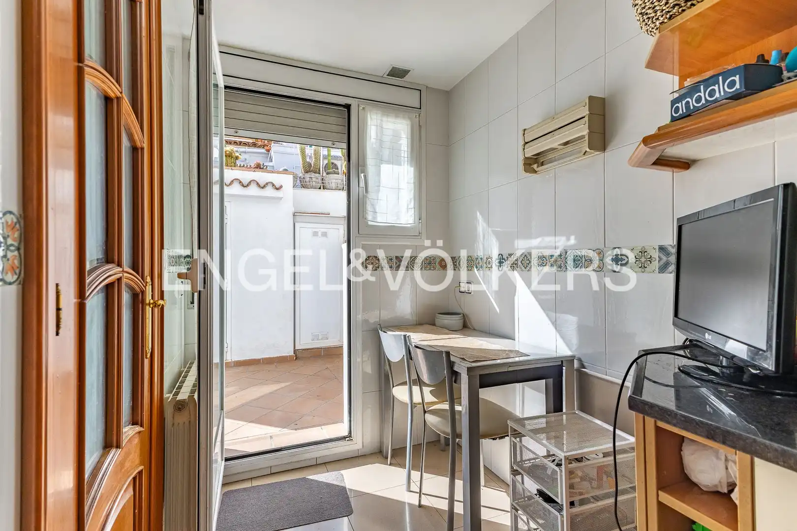 Kitchen of Detached homes for sale in Sabadell  with Air Conditioner, Heating and Terrace